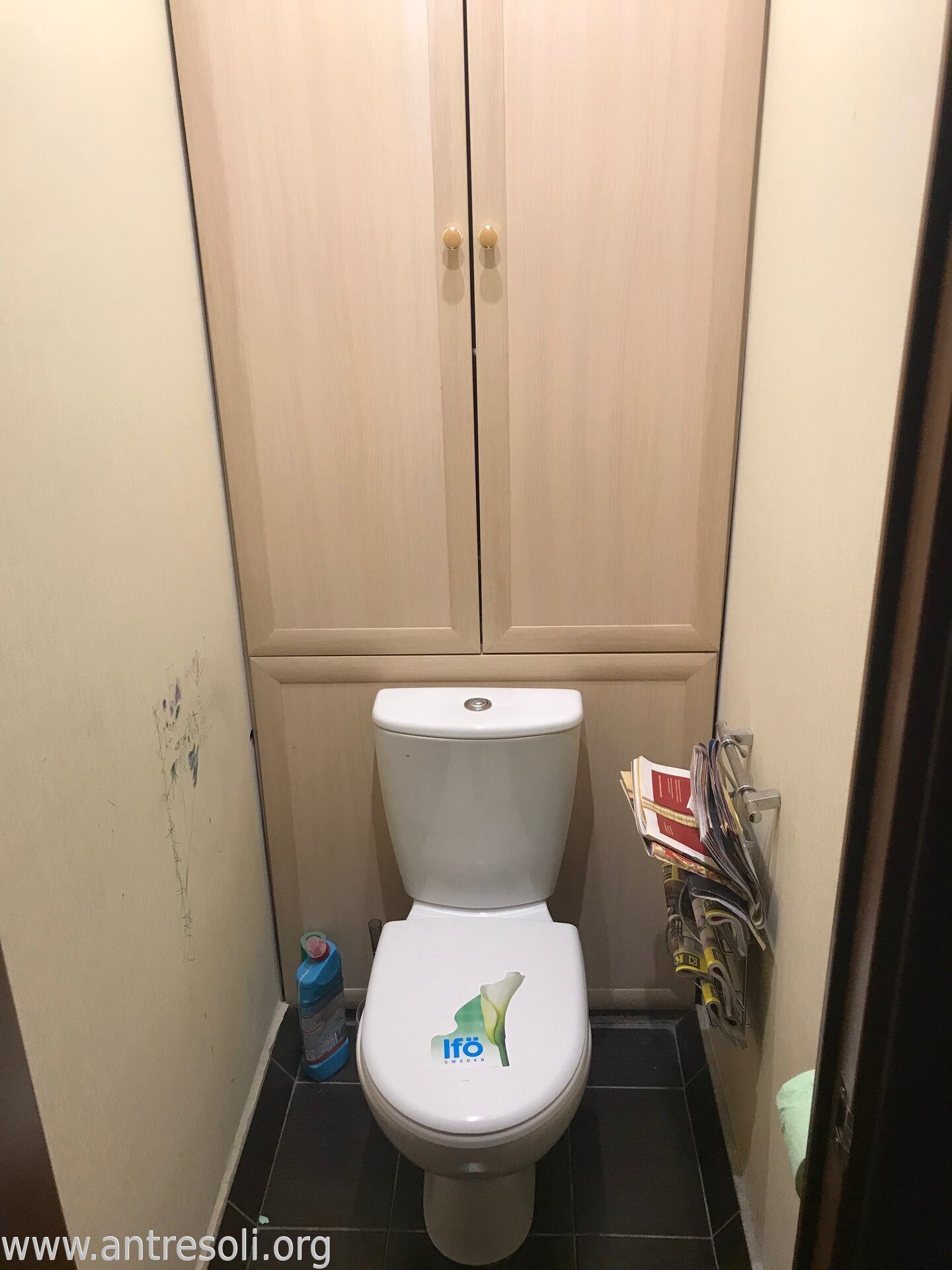 готовые шкафы в туалет